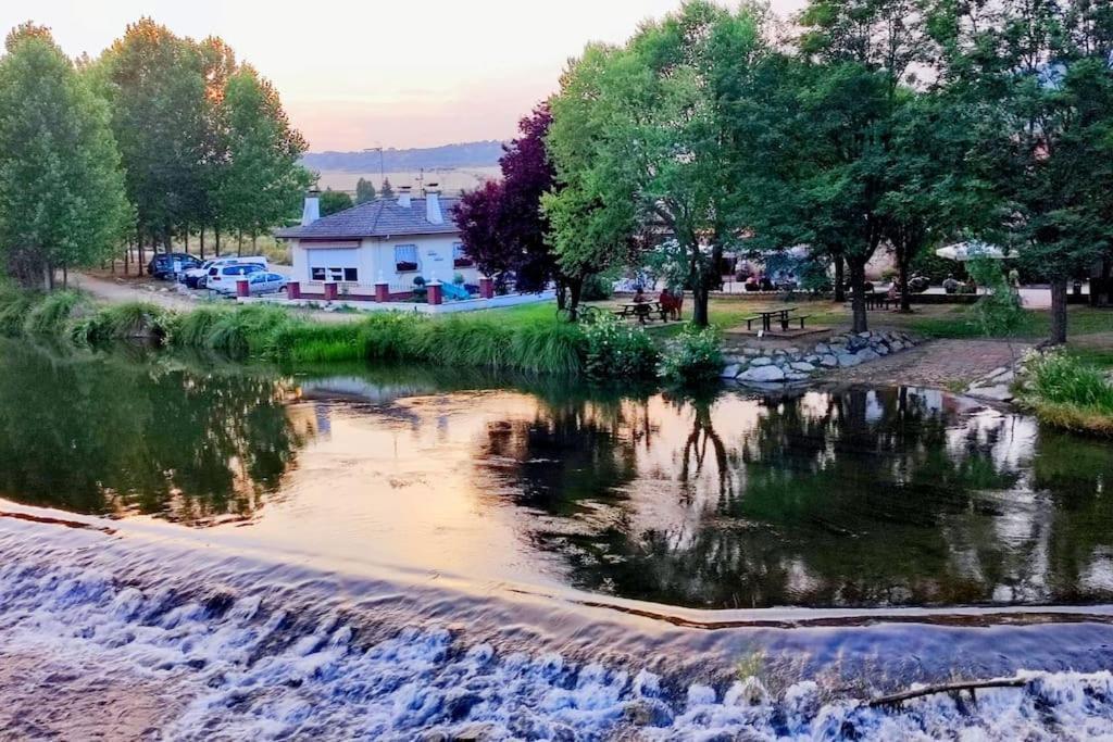 Вілла Casa La Riera Salinas De Pisuerga Екстер'єр фото